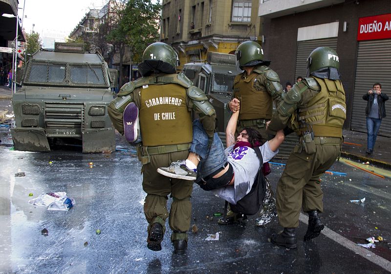 Miles de estudiantes chilenos vuelven de nuevo a las calles por la educación pública