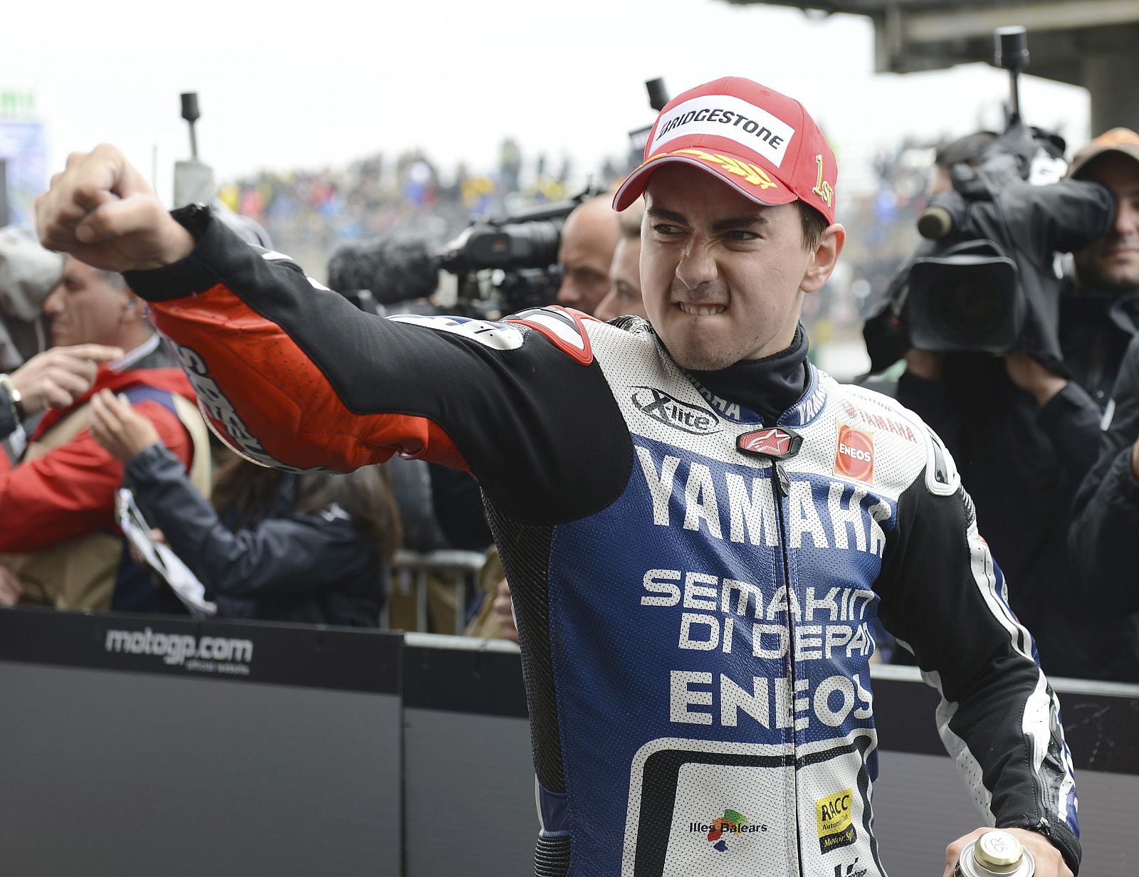 Jorge Lorenzo celebra su victoria en el Gran Premio de Francia de MotoGP