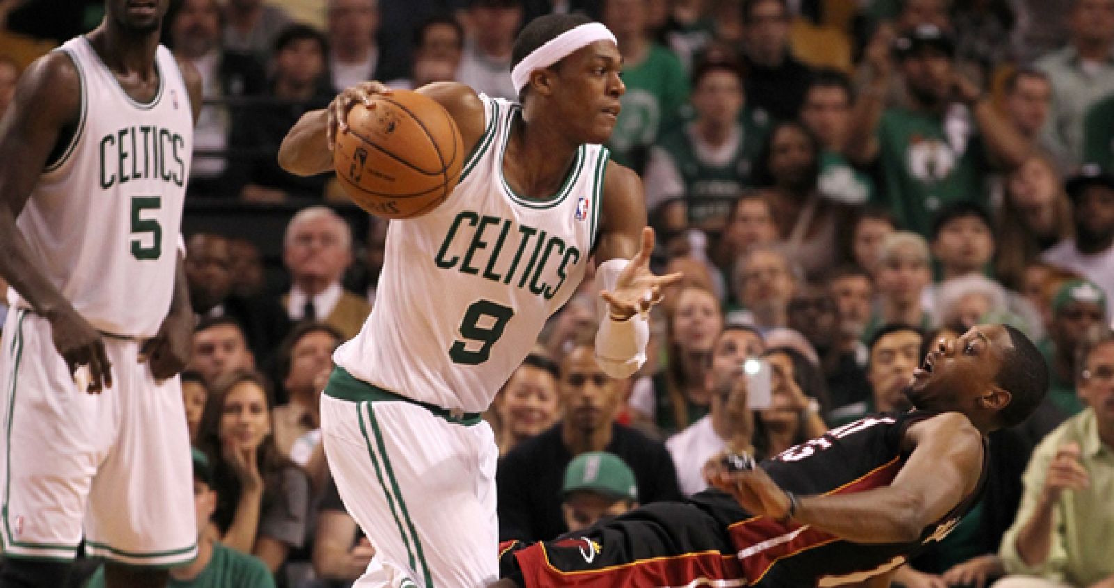 Rondo fue el responsable de los tres últimos tantos de la prórroga que decidieron la victoria de los Celtics.