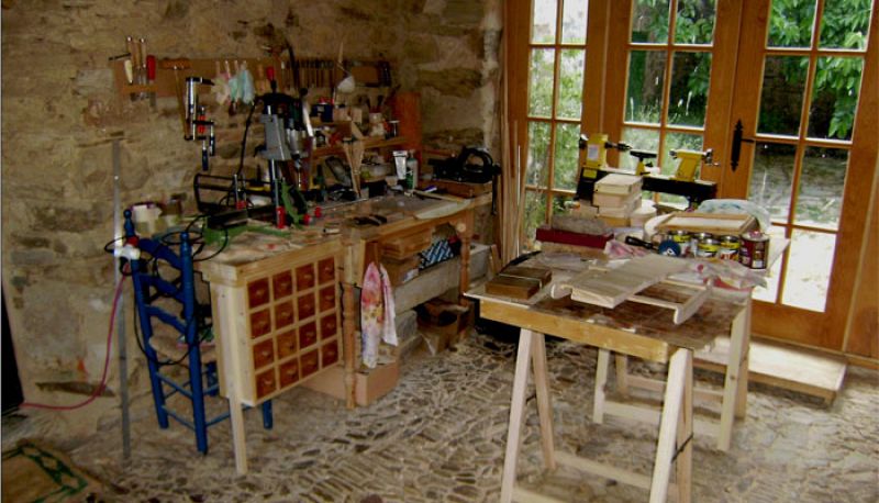 Una parte del taller en el que se hacen los Juguetes Millas