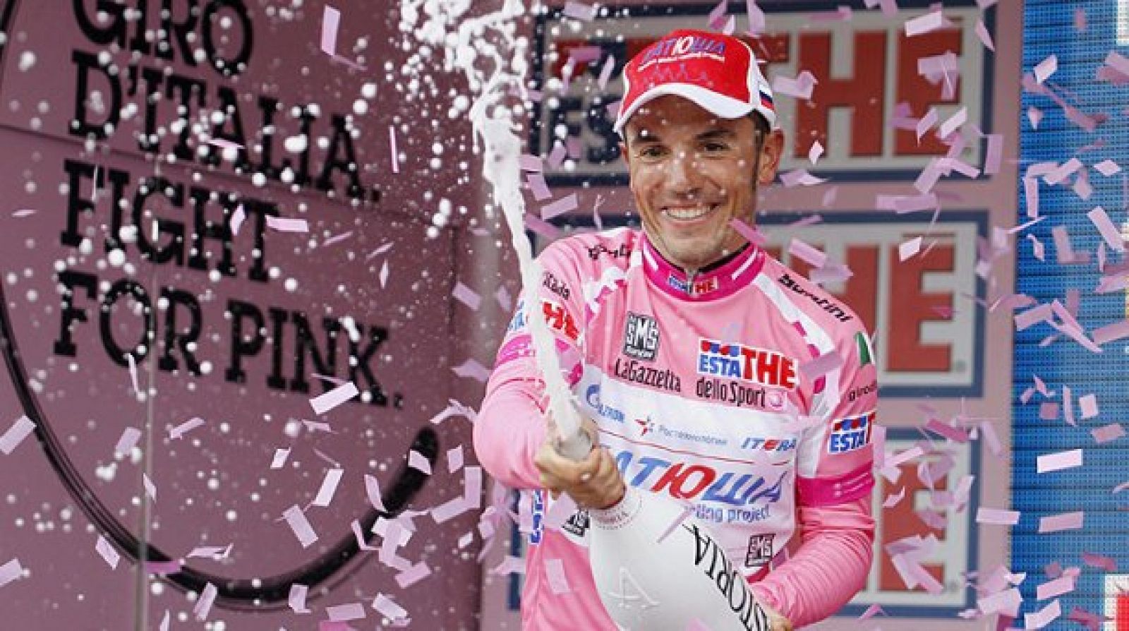 Joaquim "Purito" Rodríguez (Katusha) con la 'maglia' rosa del Giro.