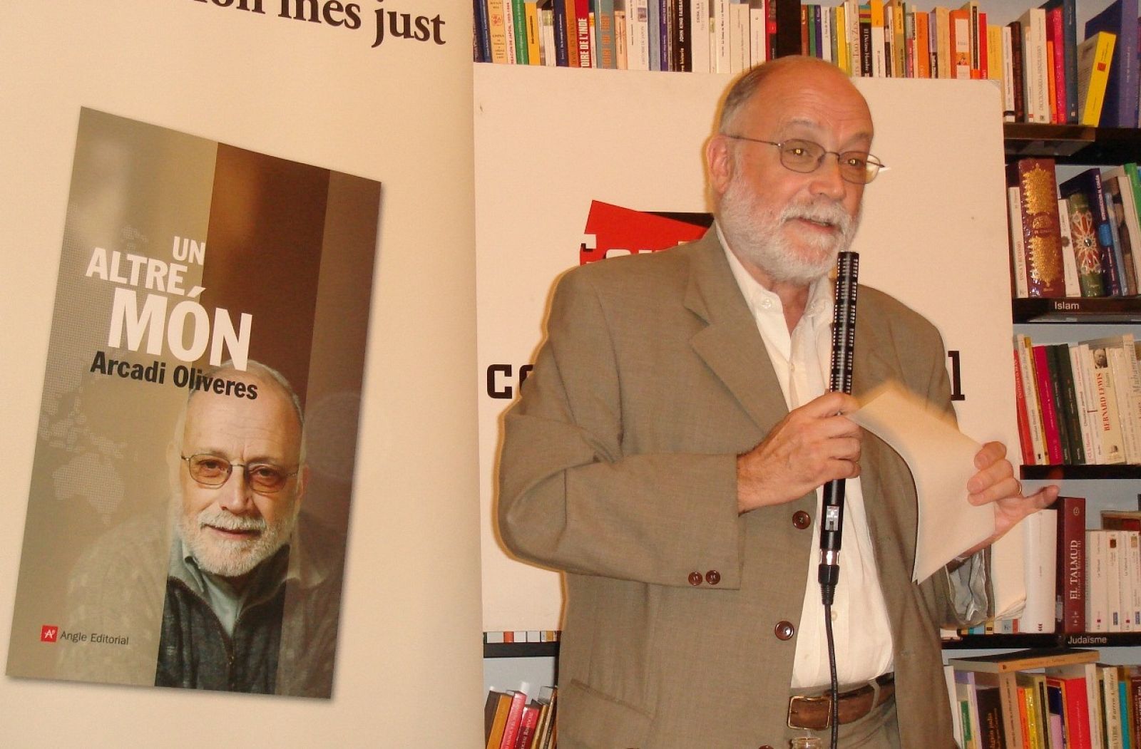 Arcadi Oliveres