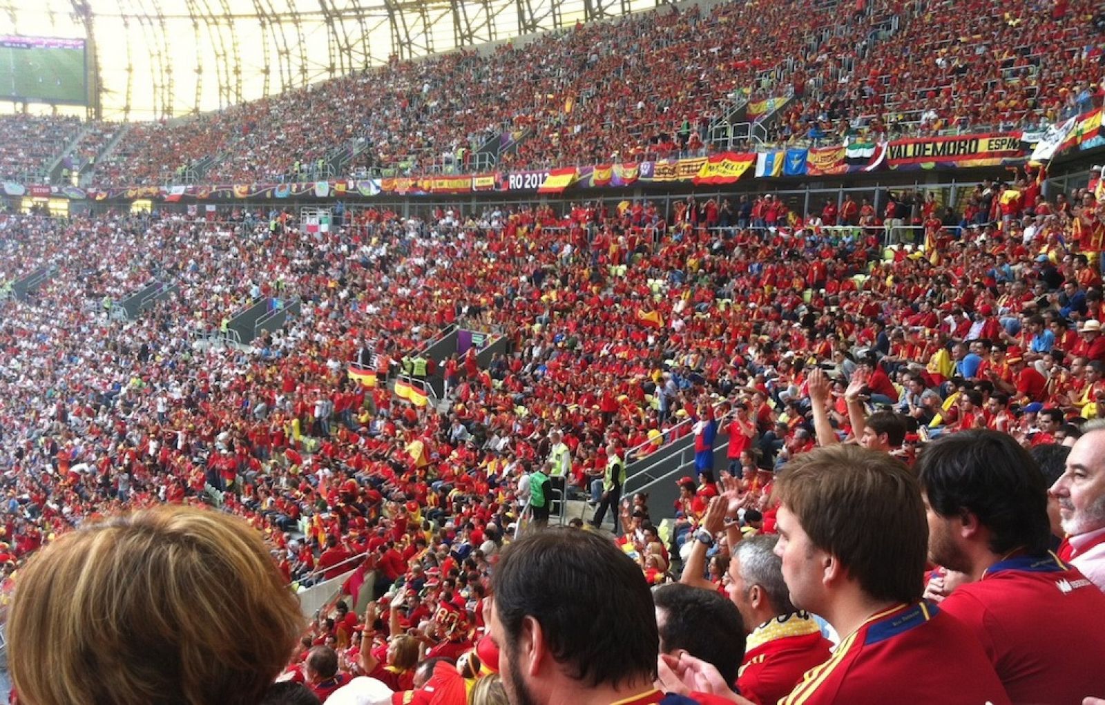 La afición española fue mayoritaria en el primer partido de la fase de grupos ante Italia.