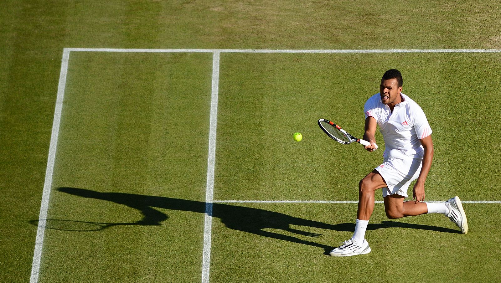 Jo-Wilfried Tsonga, a cuarta ronda en Wimbledon