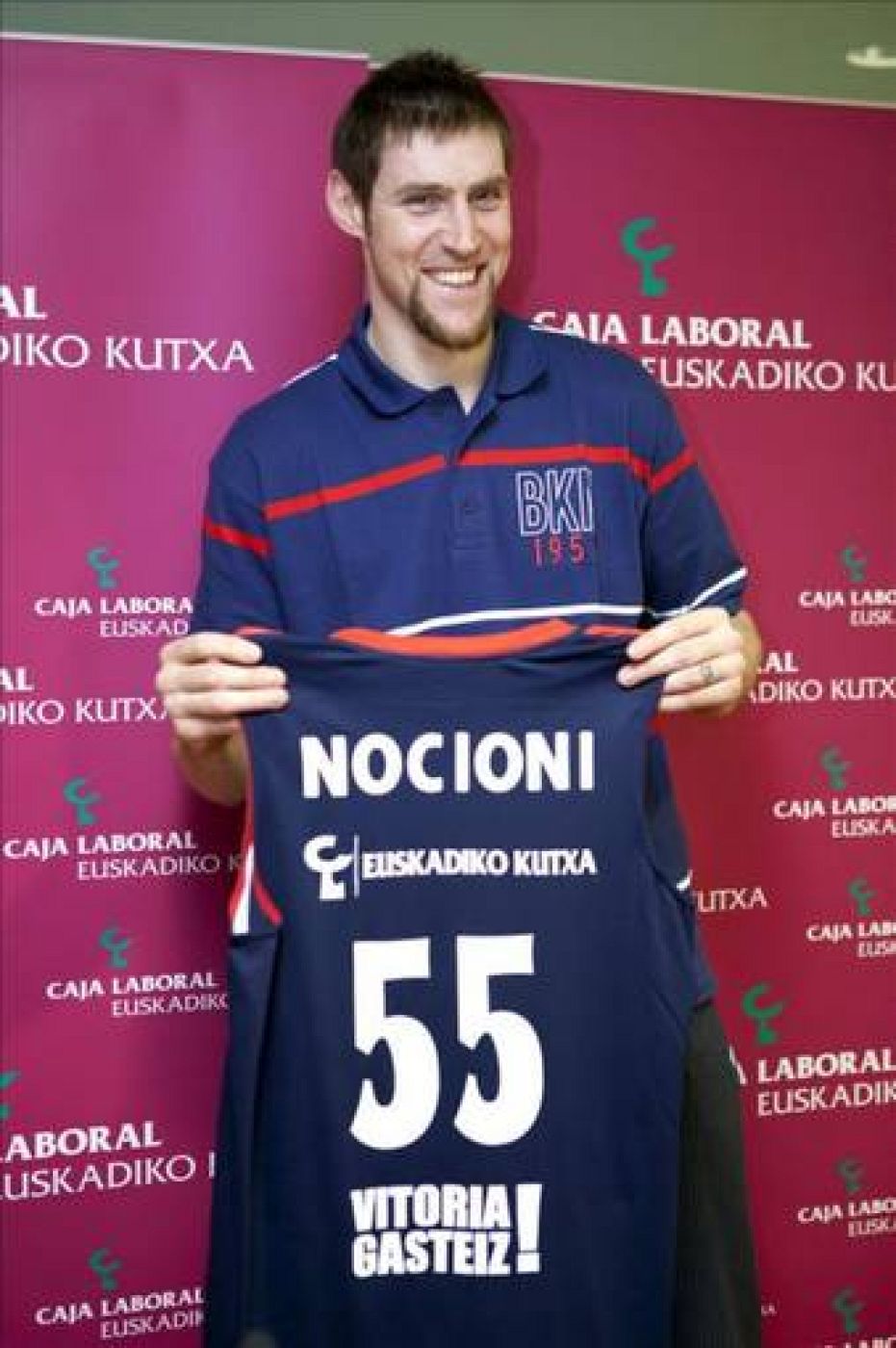  Andrés Nocioni, jugador del Caja Laboral