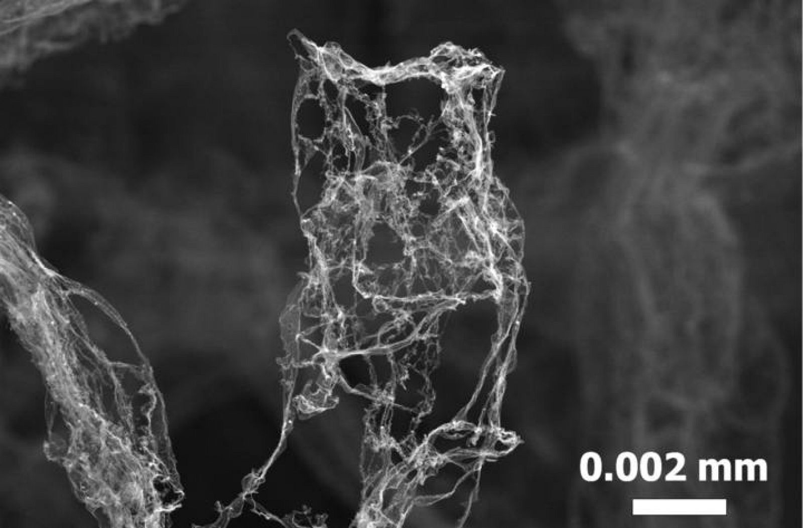 El nuevo material está compuesto por una estructura tridimensional de tubos de carbono