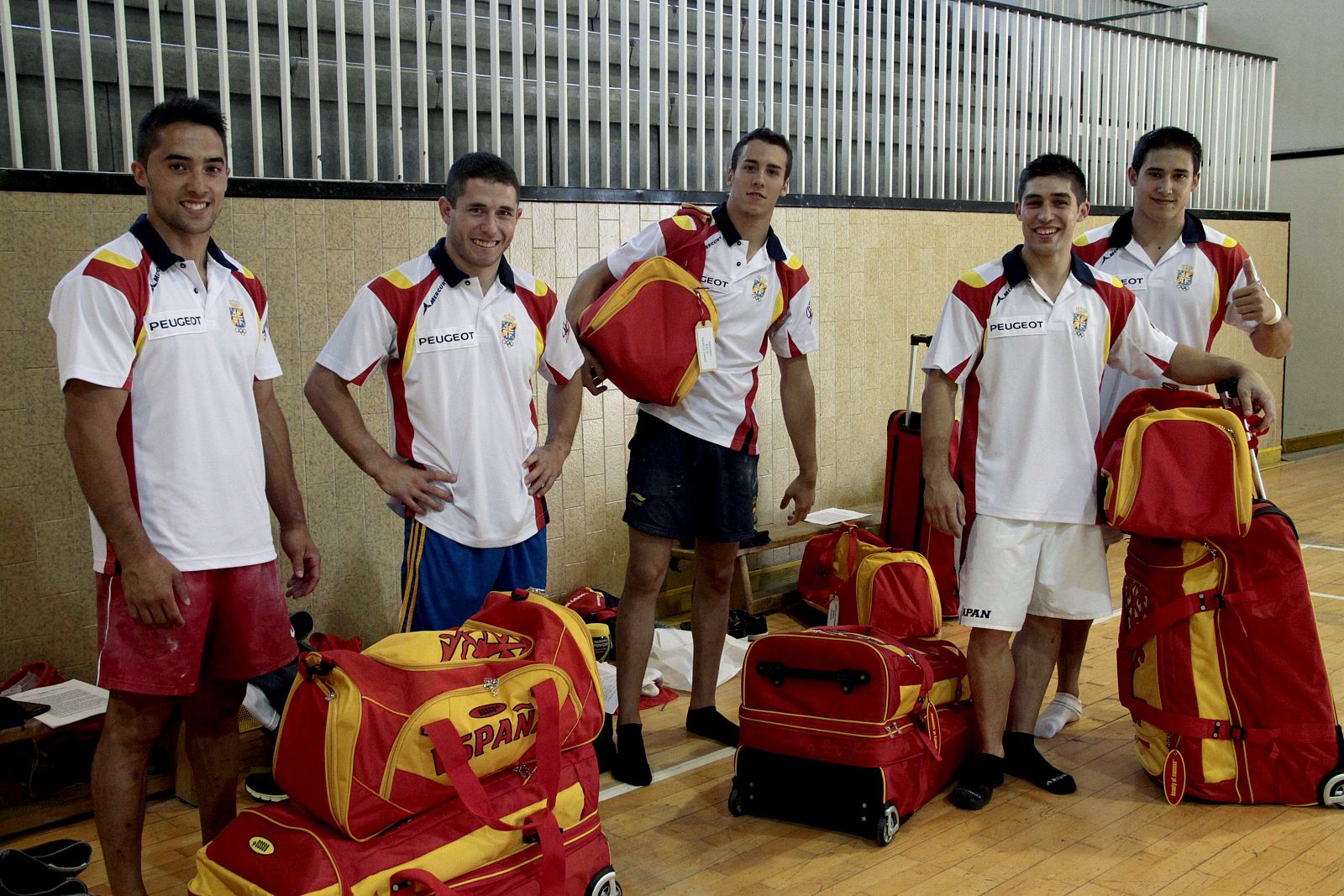 Sergio Muñoz , Isaac Botella, Fabián González, Javier García e Iván San Miguel, conforman el equipo masculino