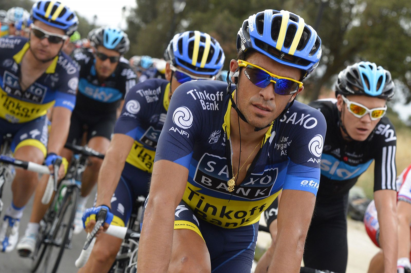 El corredor español del Saxo Bank Alberto Contador asegura tras la tercera etapa de la Vuelta Ciclista a España, con llegada en Arrate (Eibar), que está "satisfecho con el test".