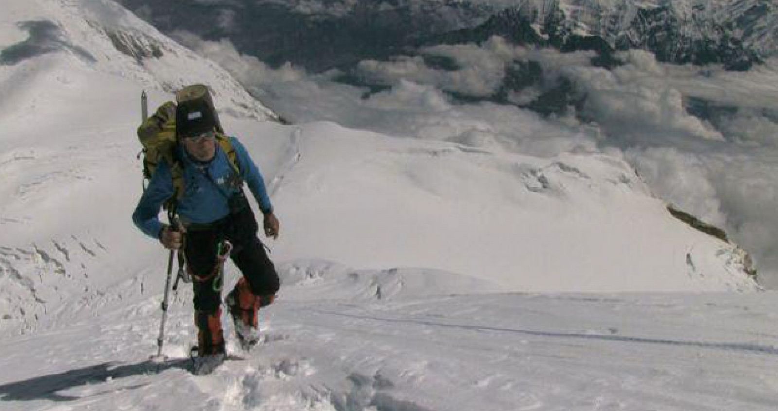 El alpinista Carlos Soria en un momento de su ascensión al Dhaulagiri.