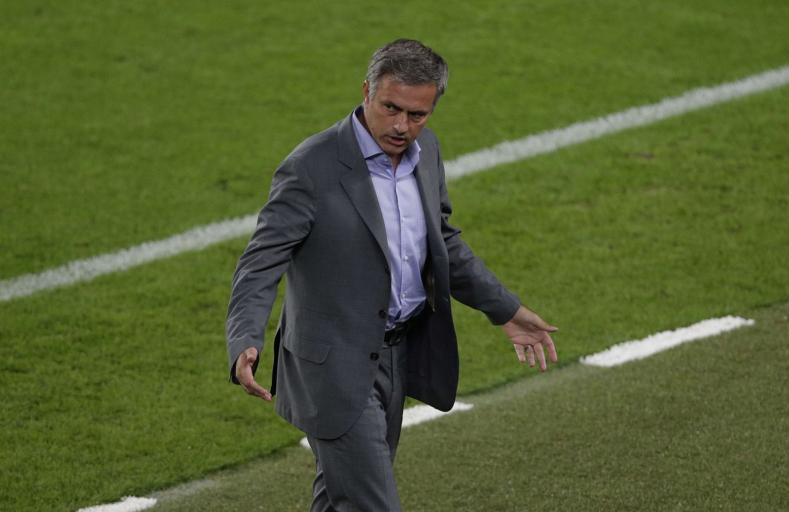 El técnico del Real Madrid, José Mourinho, durante un partido.