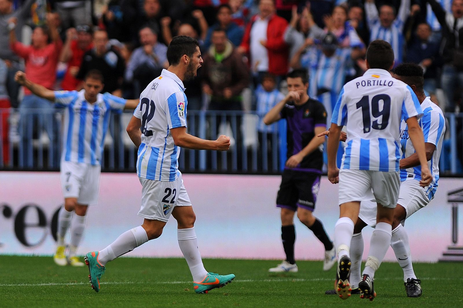 El Málaga ha sabido dar la vuelta al marcador para ganar al Valladolid.