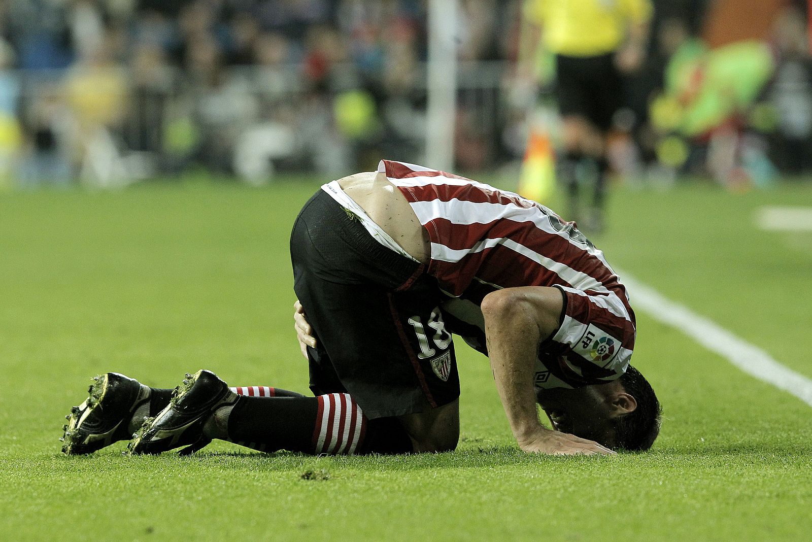 Gurpegi se lamenta en un partido del Athletic de Bilbao