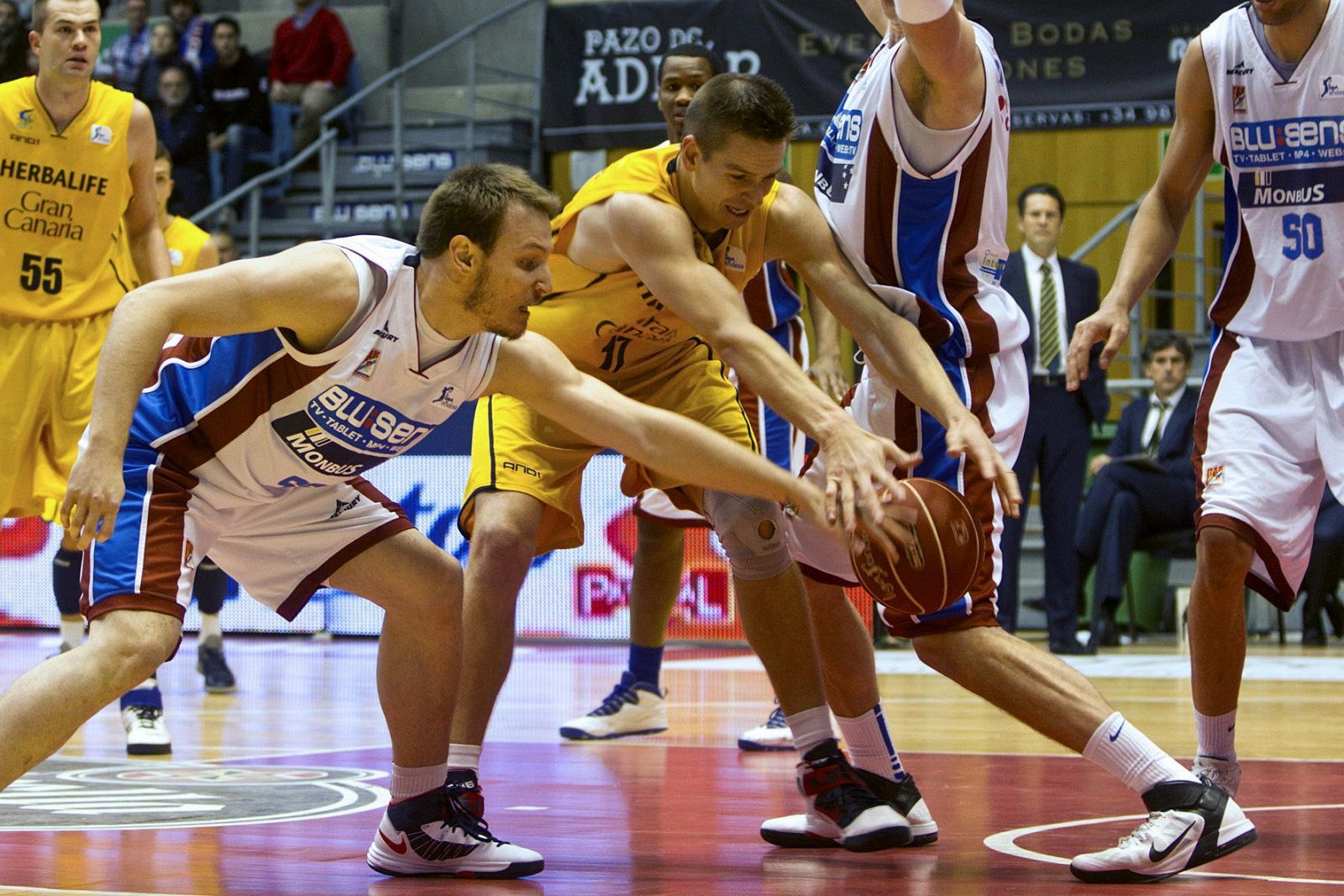 El alero estadounidense del Gran Canaria Spenser Nelson, en el partido contra el Blusens Monbus.