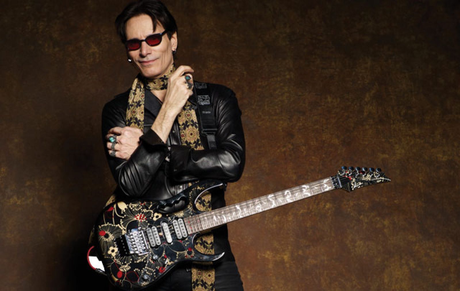 El guitarrista de rock Steve Vai