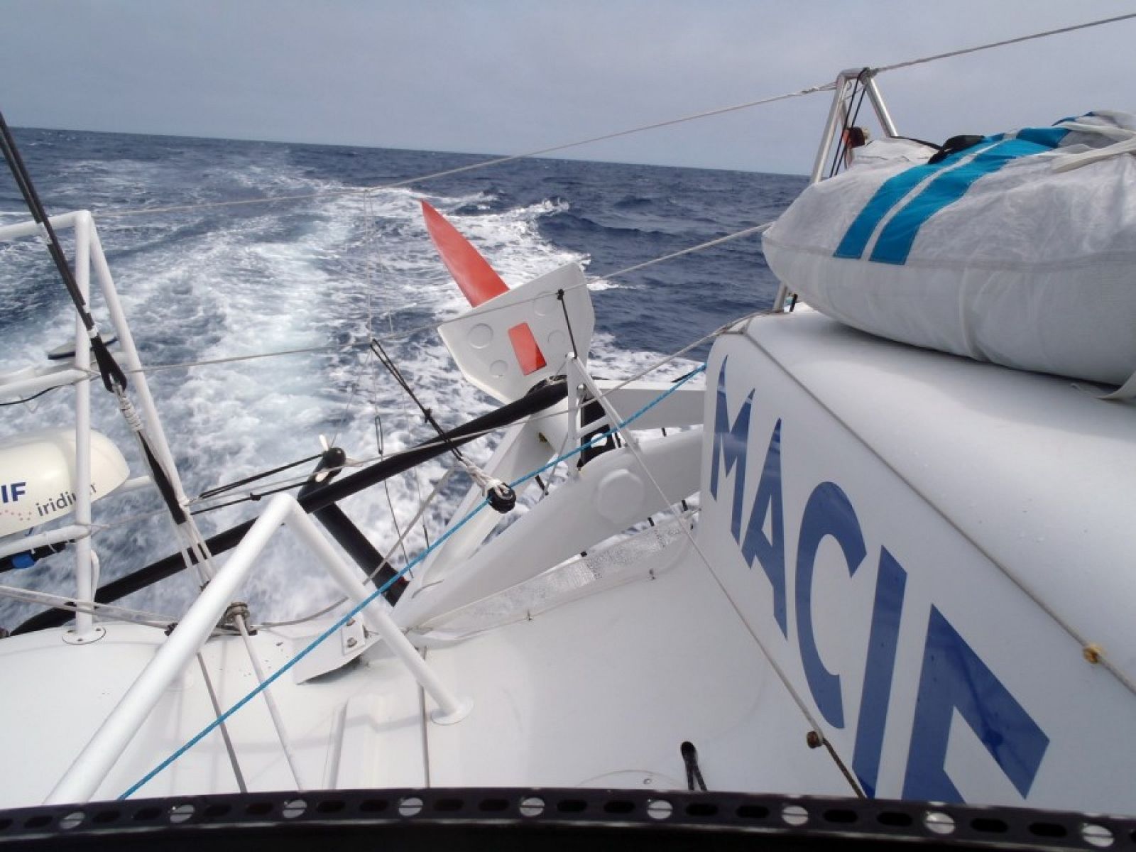 Foto del barco francés Macif.