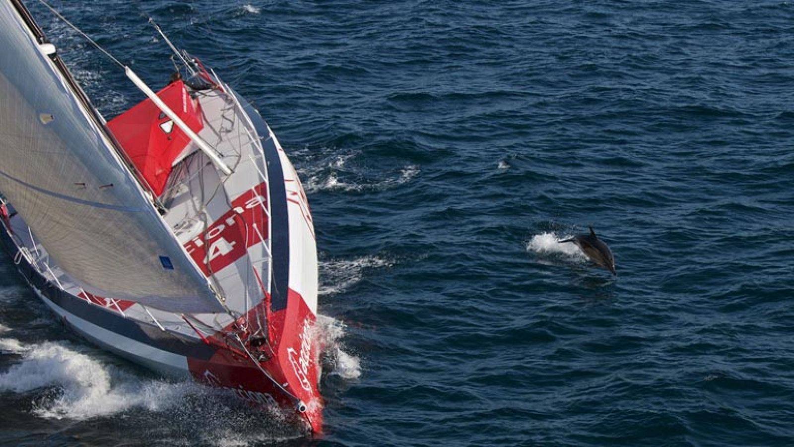 El 'Acciona' navega en la Vendée Globe