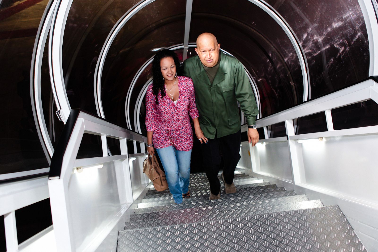 Chávez, camino a La Habana para tratarse de su cáncer