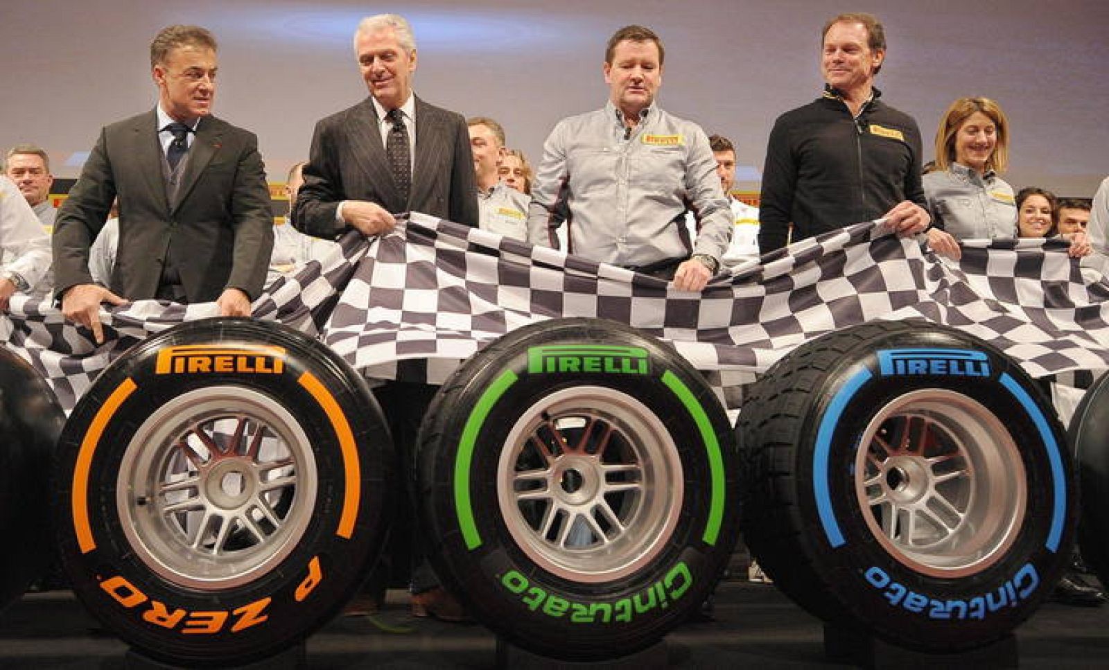 PRESENTACIÓN DE LOS NUEVOS NEUMÁTICOS PIRELLI