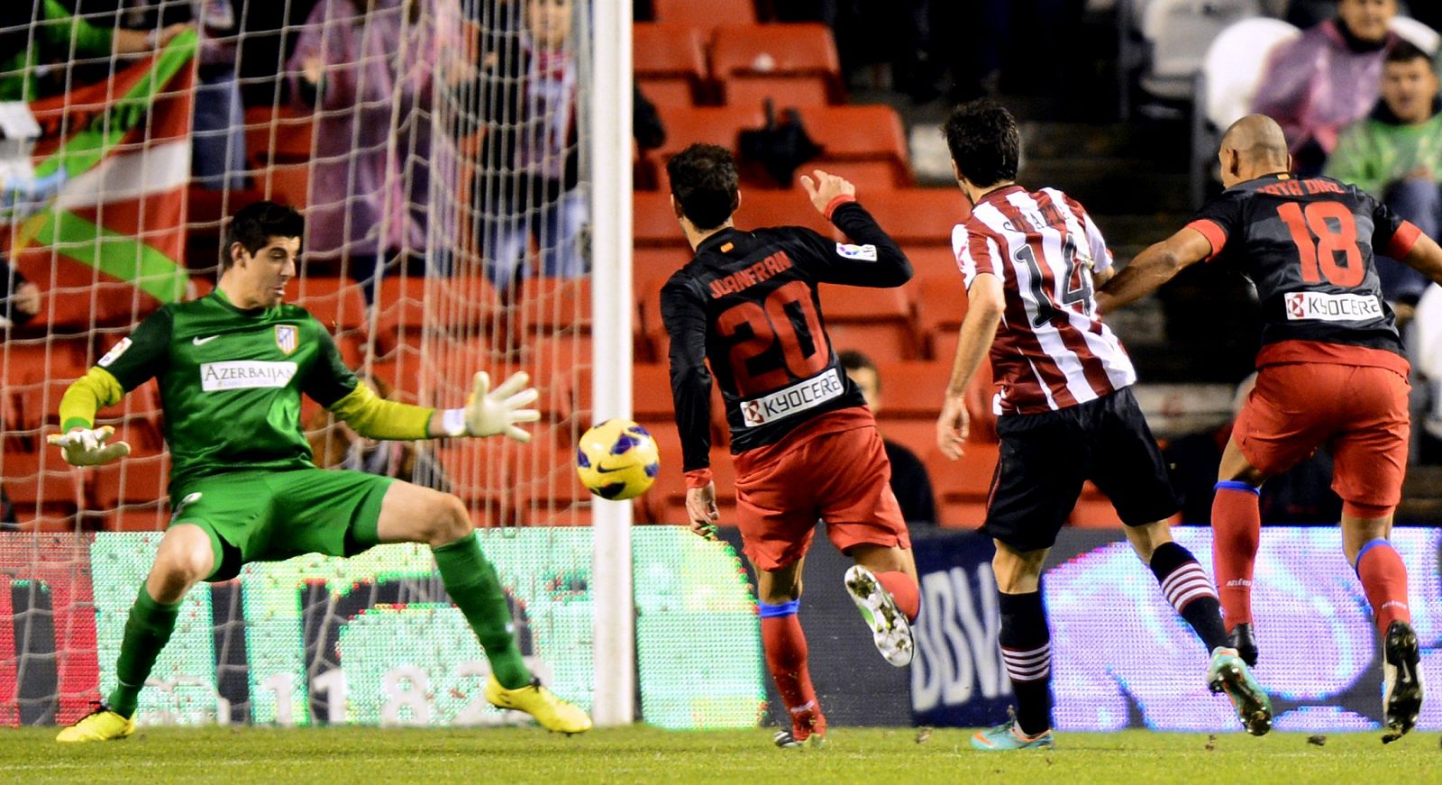 Susaeta marca el segundo gol del Athletic.