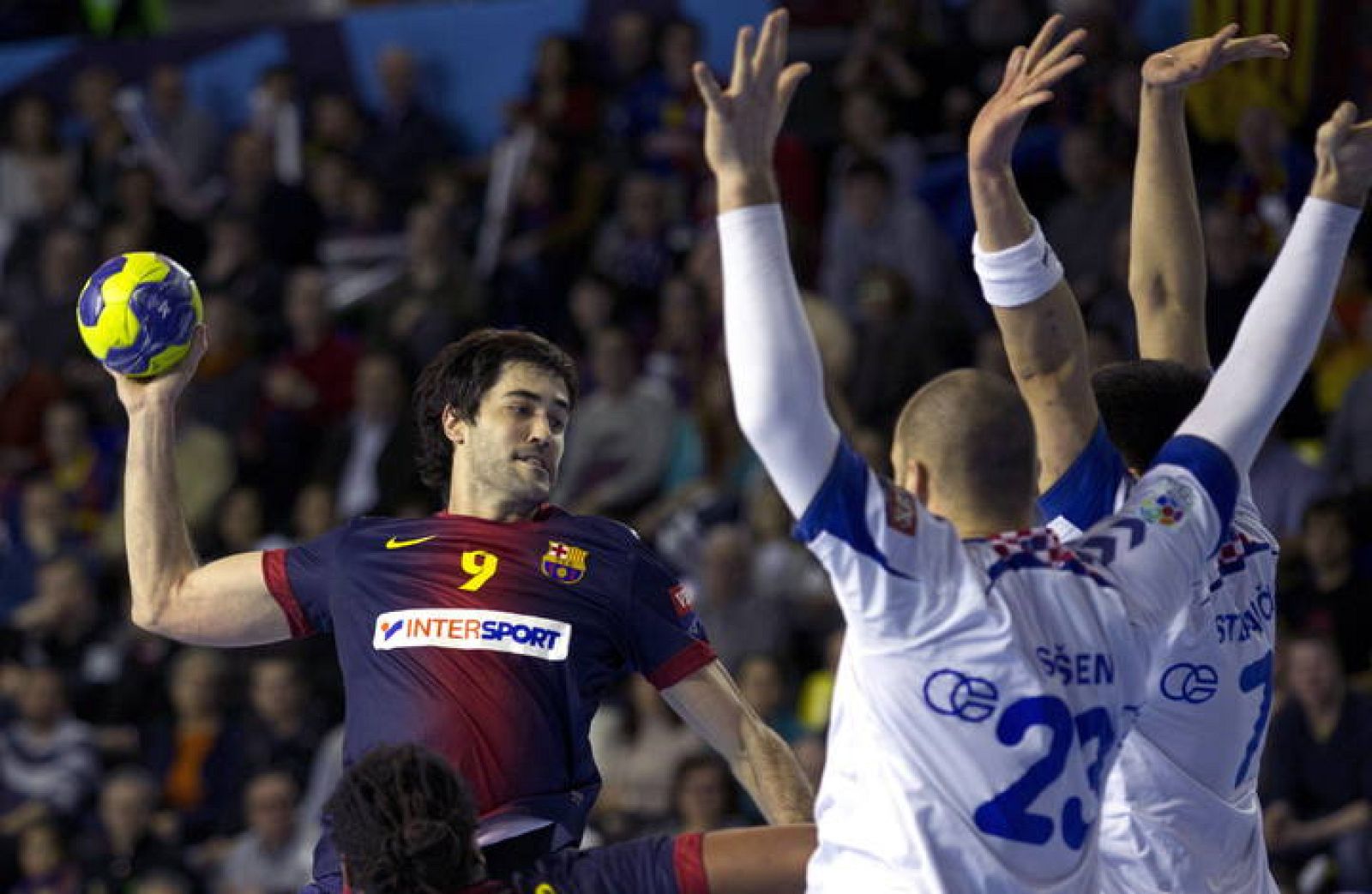 Balonmano Barcelona Intersport 35 25 Osiguranje Zagreb El Barcelona se asegura el liderato