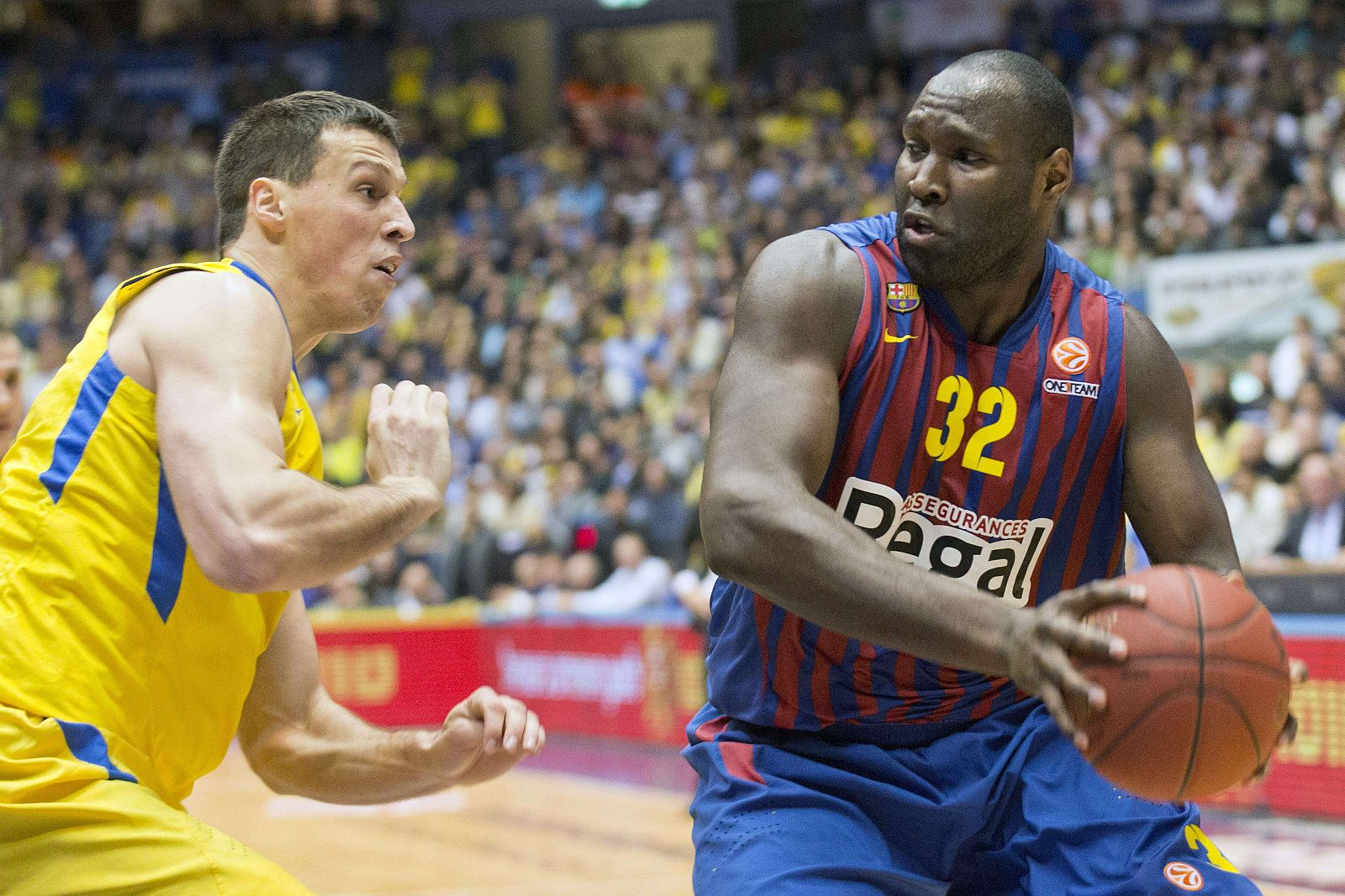 Jawai, en un partido de Euroliga con el Barça Regal.