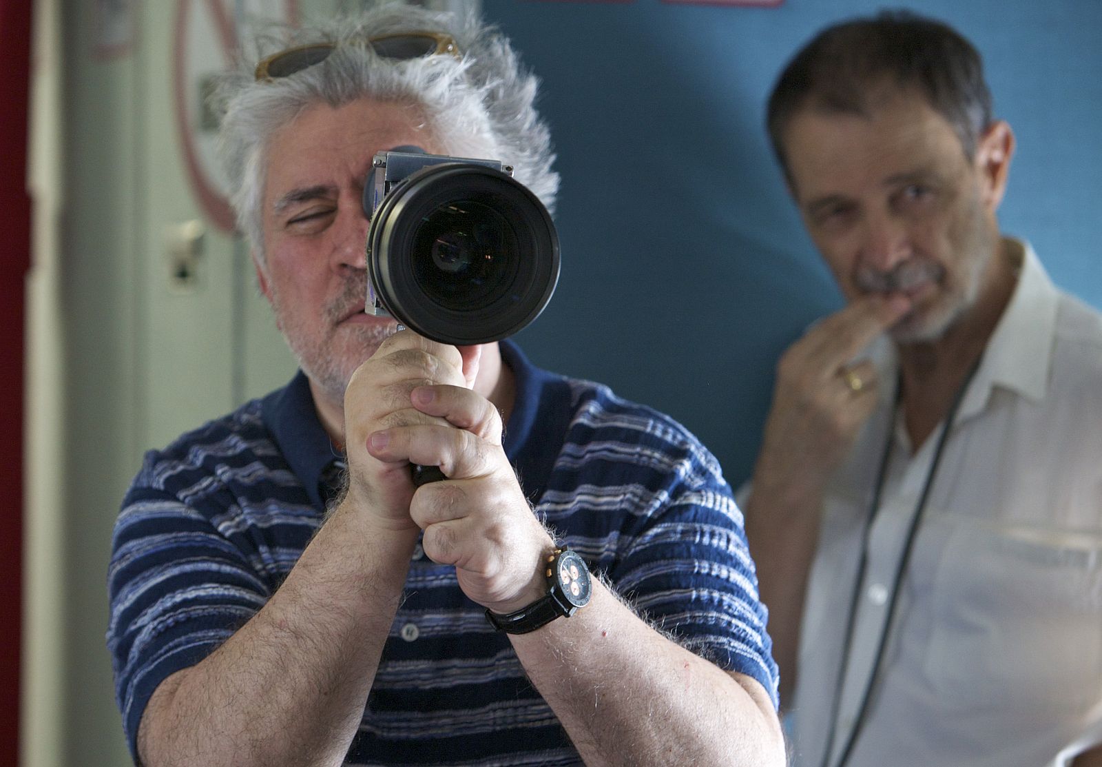 Pedro Almodóvar junto a su director de fotografía, José Luis Alcaine