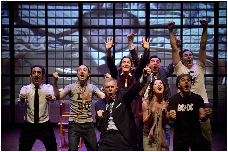 Para entender cómo somos hora tenemos que entender cómo fuimos, aseguran los directores de Transición