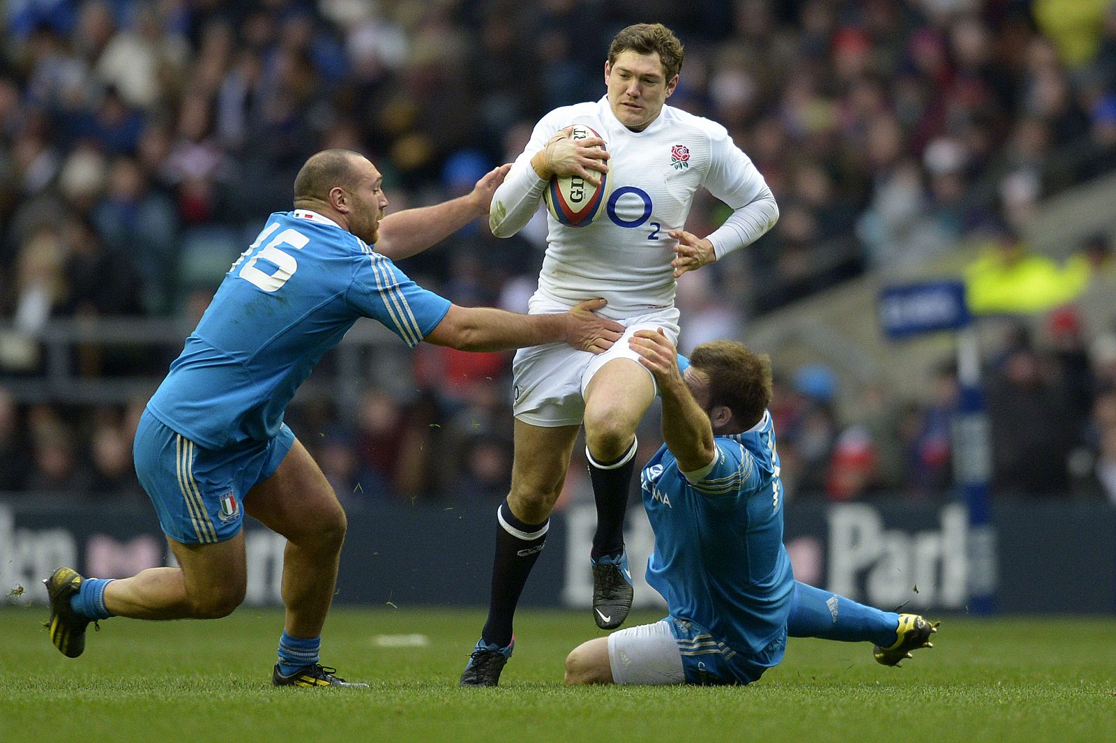 Alex Goode, en plena carrera.