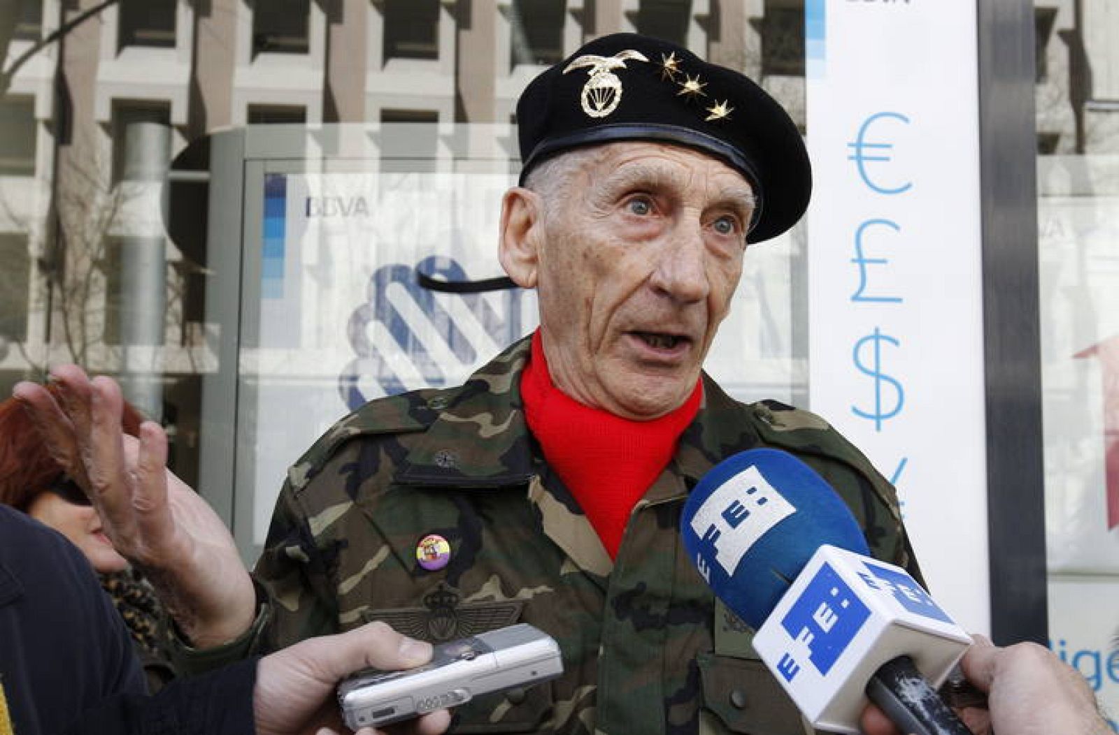 JUICIO CORONEL AMADEO MARTÍNEZ POR INJURIAS AL REY