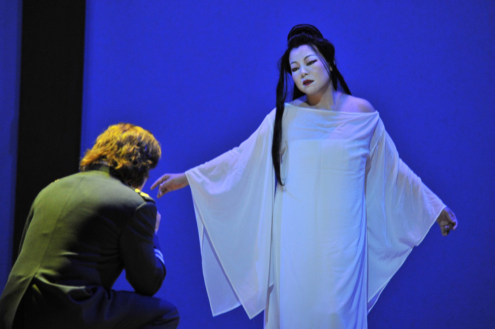 La soprano china Hui He y Roberto Alagna encabezan esta 'Madama Butterfly' que presenta el Liceu.