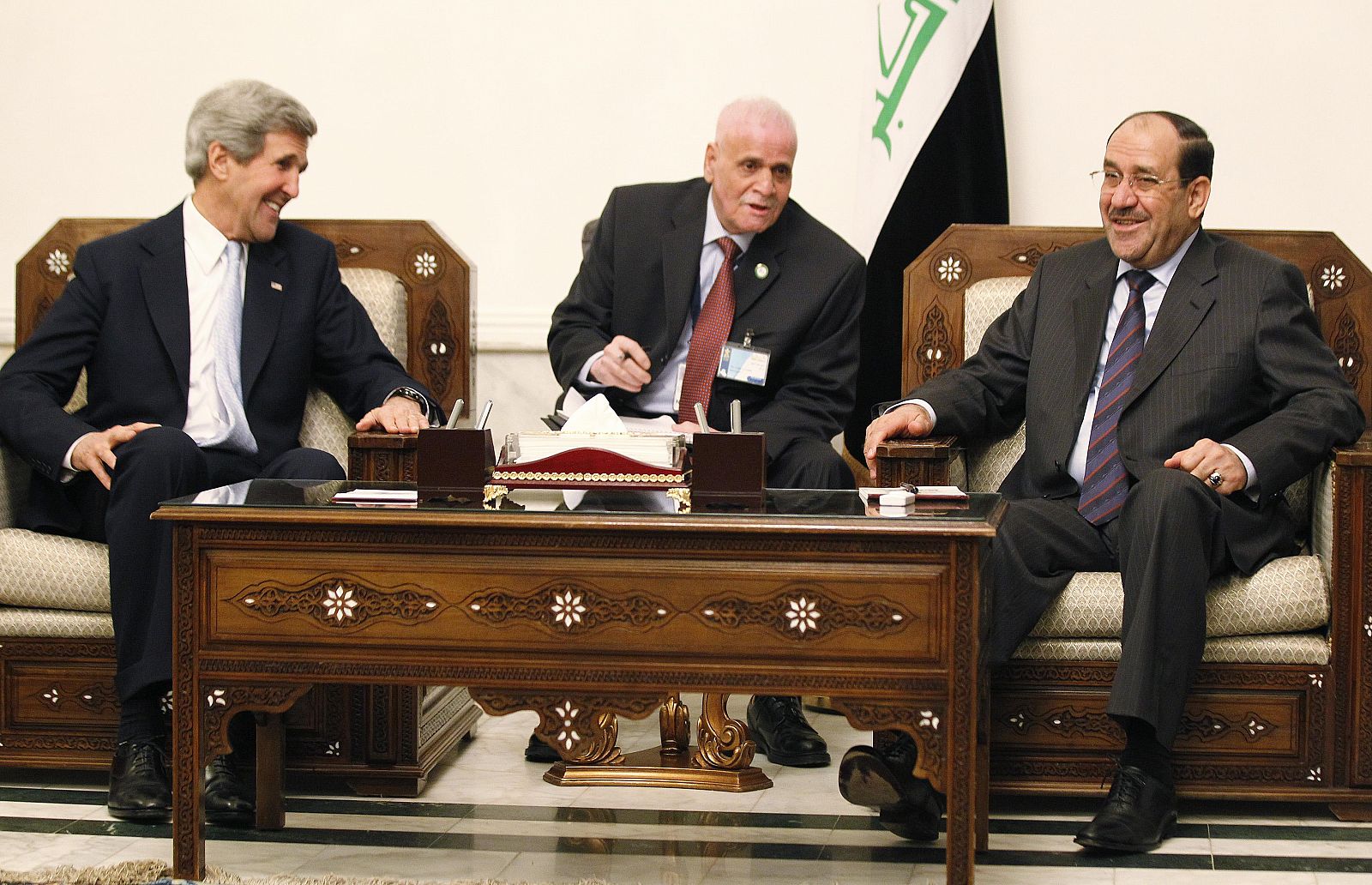 U.S. Secretary of State John Kerry meets with Iraq's PM Nouri al-Maliki in Baghdad