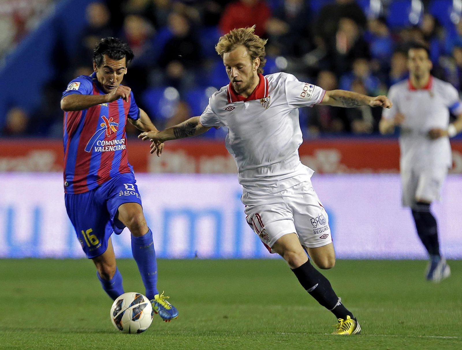 LEVANTE - SEVILLA