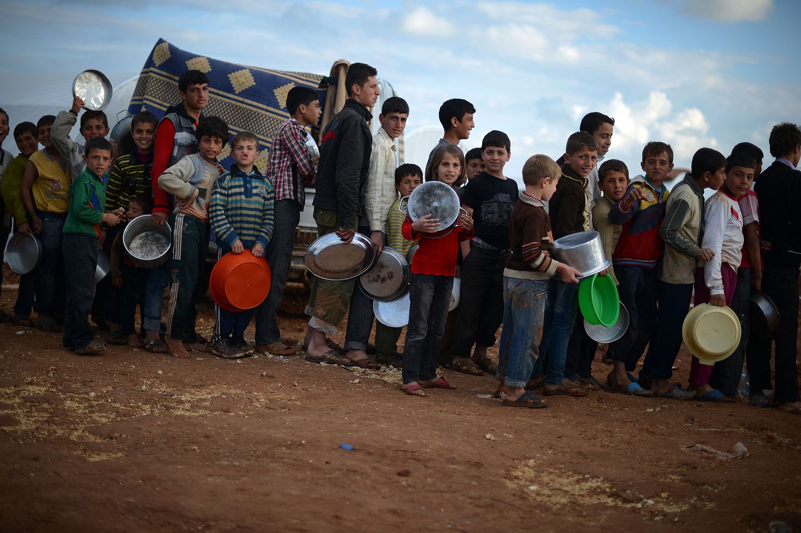 Imagen de los niños sirios refugiados en la frontera con Turquía