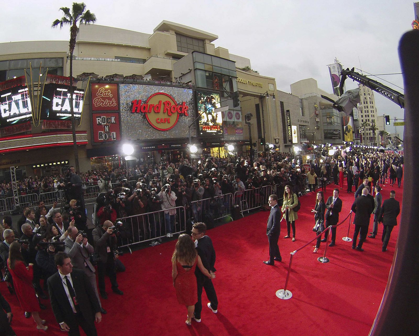 Cast member Robert Downey Jr. and his wife Susan pose at the premiere of "Iron Man 3" at El Capitan theatre in Hollywood