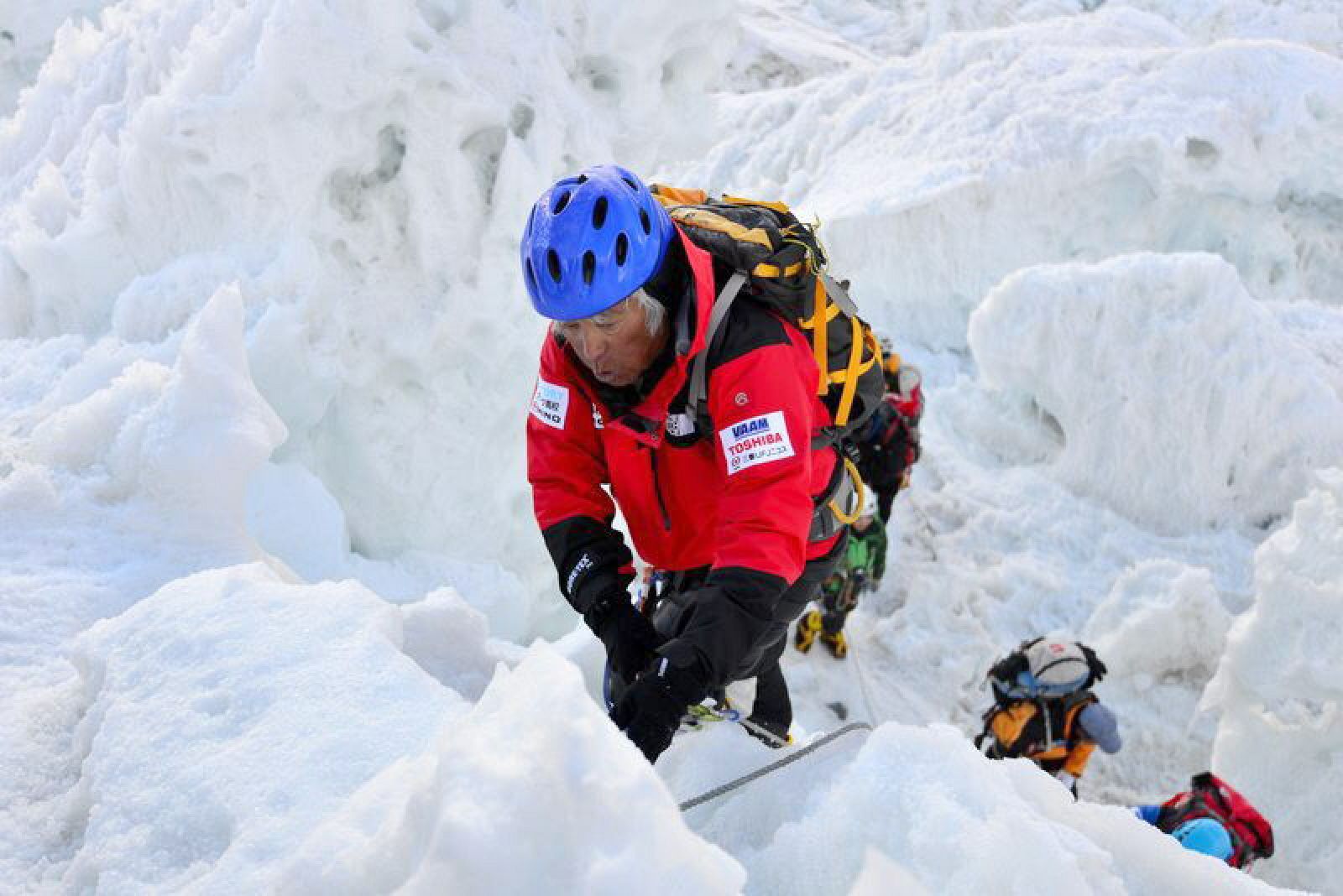 El alpinista japonés Yuichiro Miura, de 80 años, en el Everest