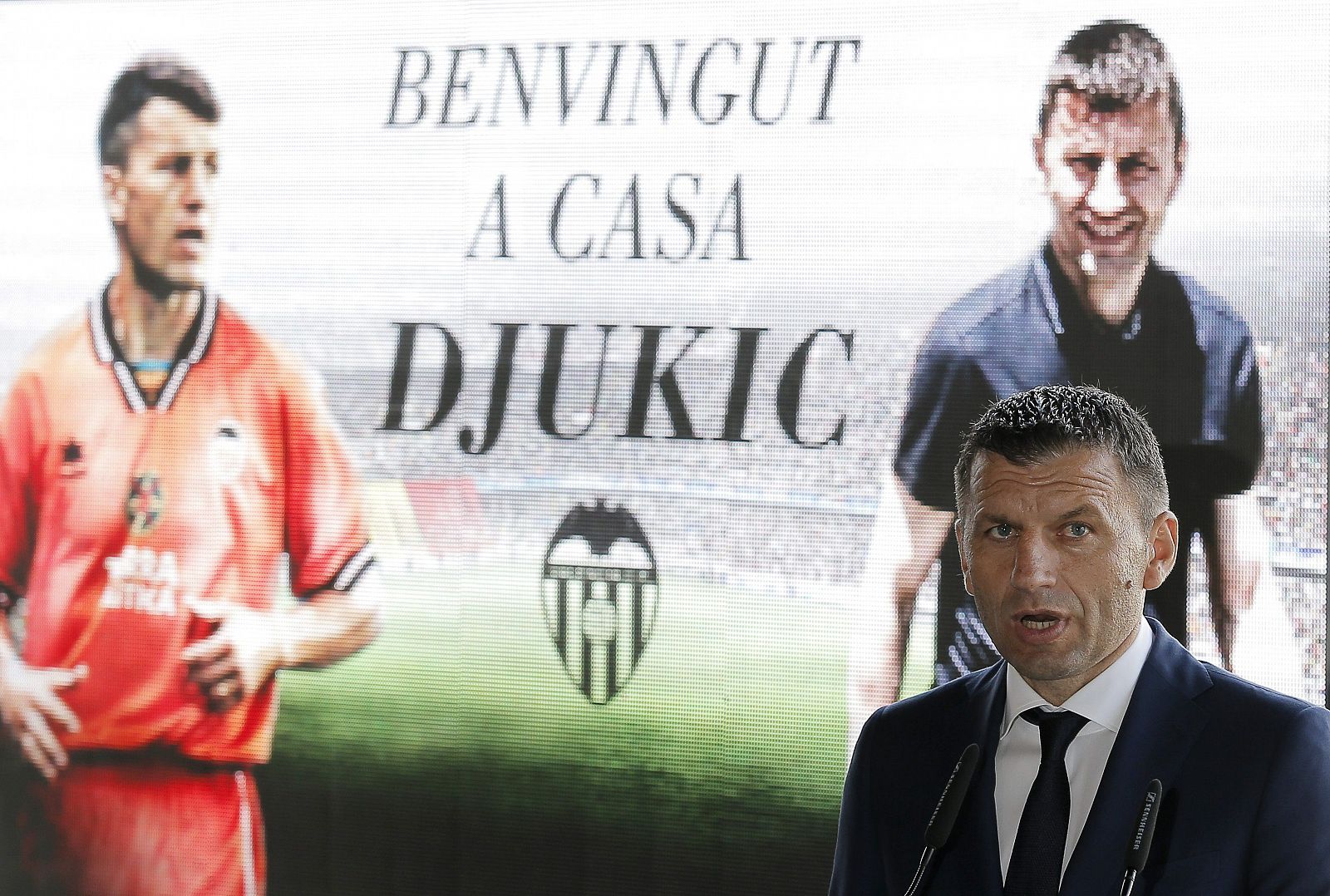 EL NUEVO ENTRENADOR DEL VALENCIA, MIROSLAV DJUKIC