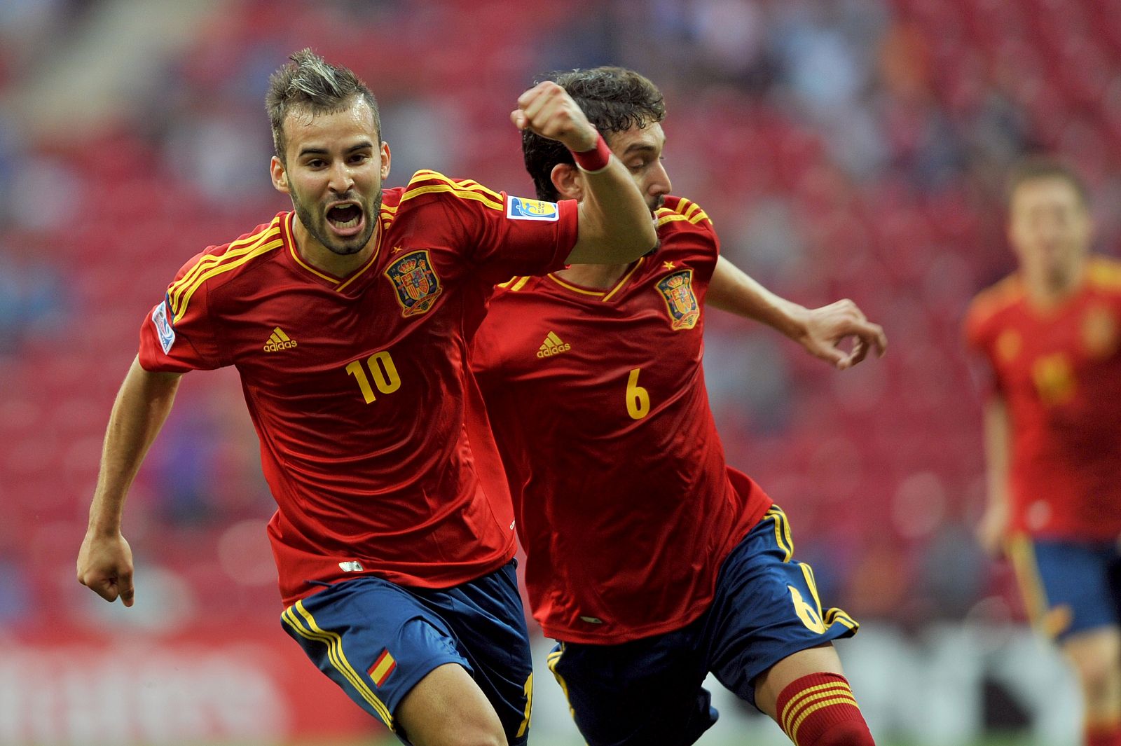 Jesé celebra el tanto que da el pase a España cuartos de final.