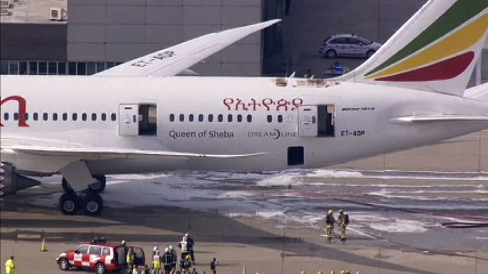 En el momento del incidente el avión estaba aparcado en una zona remota y no había pasajeros a bordo