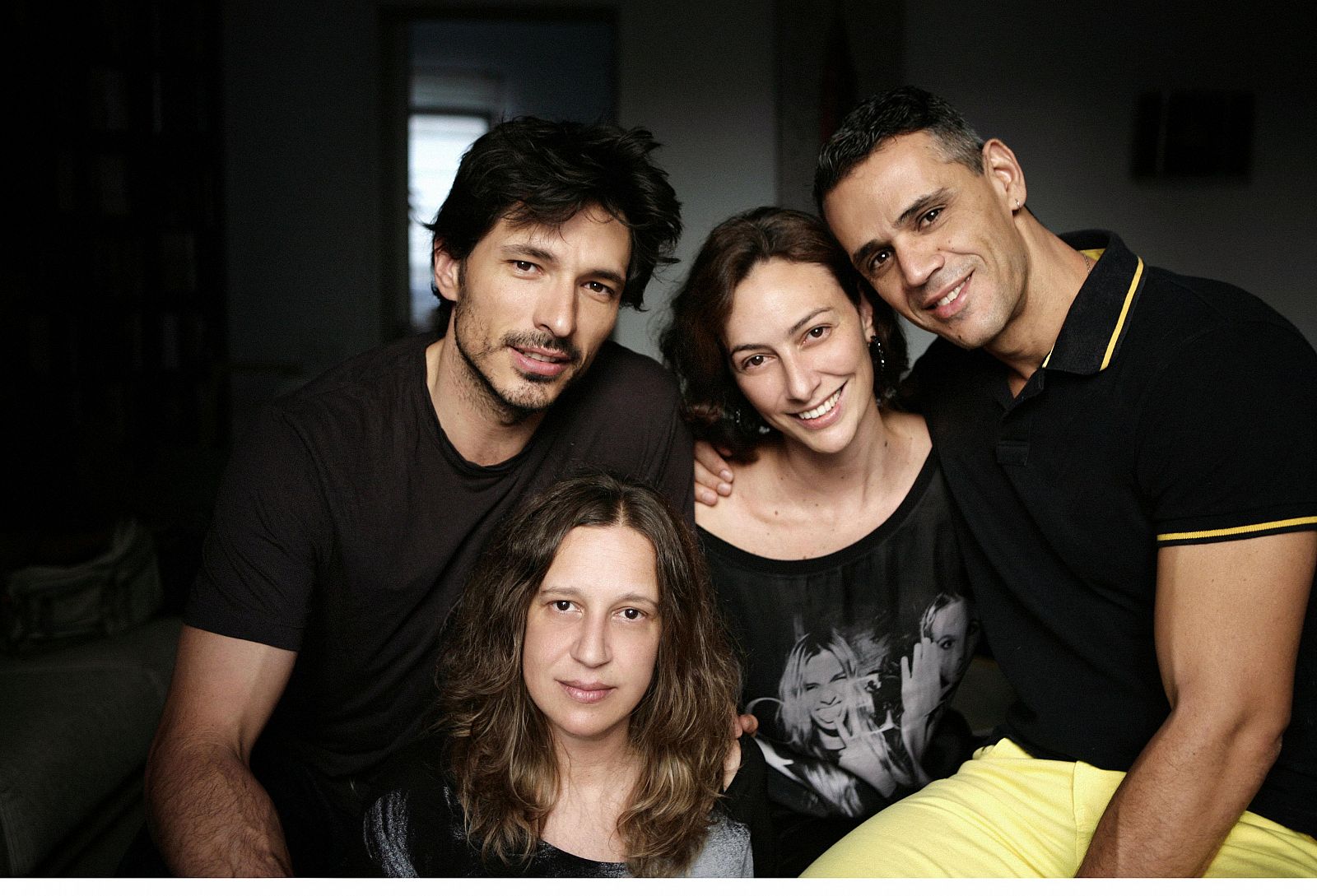 Andrés Velencoso, Raquel Pérez y Yaiza Guimaré junto al director J.C. Falcón en el rodaje de 'Número 2: si yo fuera Marilyn'.