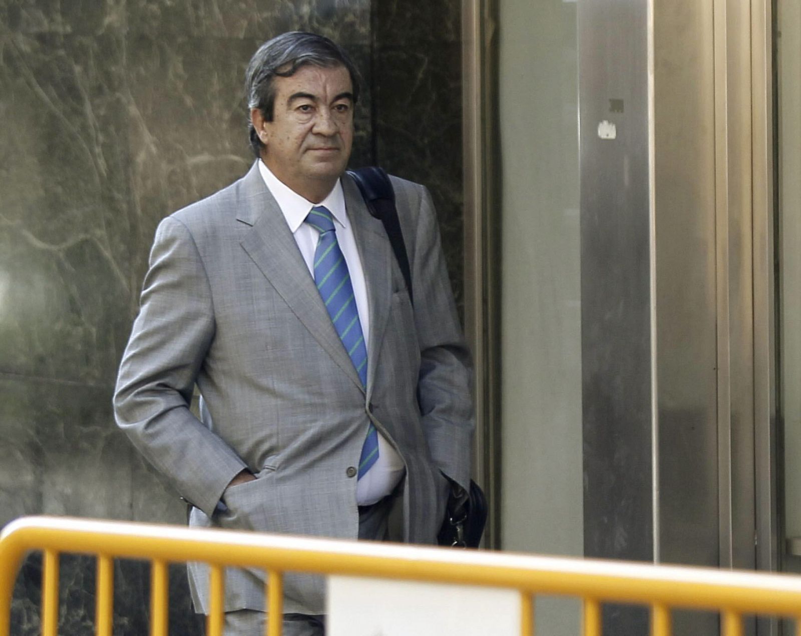 El ex secretario general del PP Francisco Álvarez-Cascos, a su llegada a la Audiencia Nacional