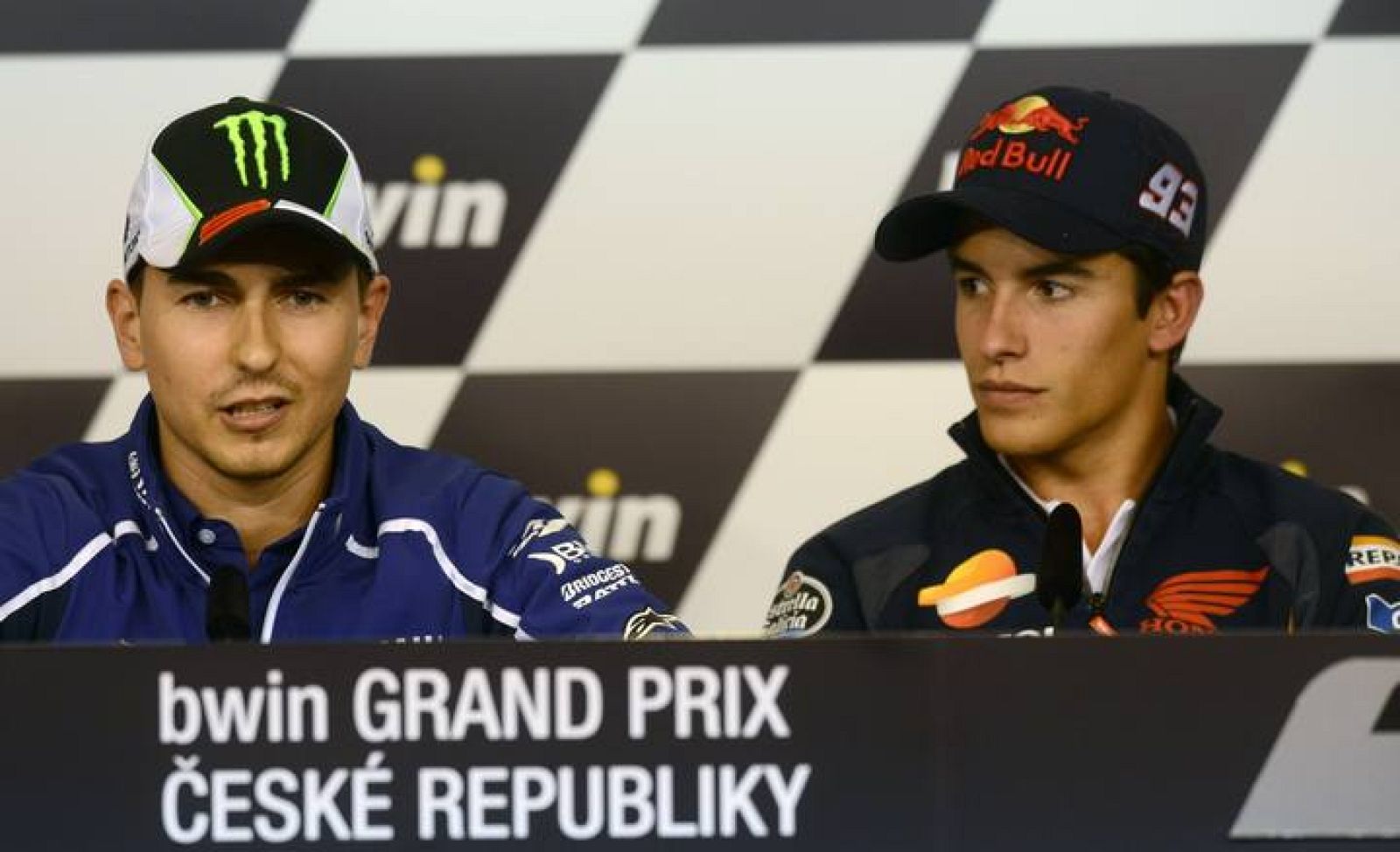 Lorenzo y Marc Márquez, en rueda de prensa.