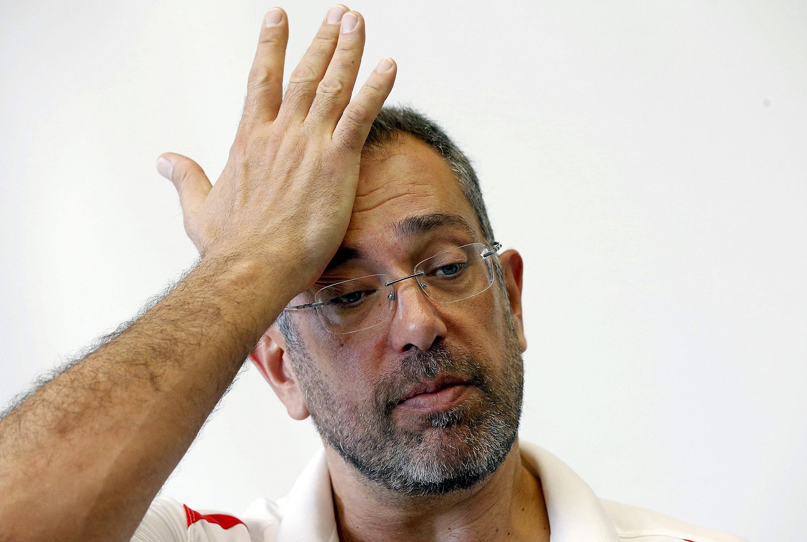 El entrenador de la selección española de baloncesto, Juan Antonio Orenga, durante la rueda de prensa