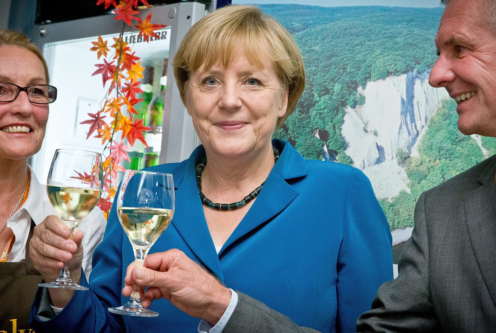 La Canciller alemana Angela Merkel celebra su tercera victoria electoral consecutiva