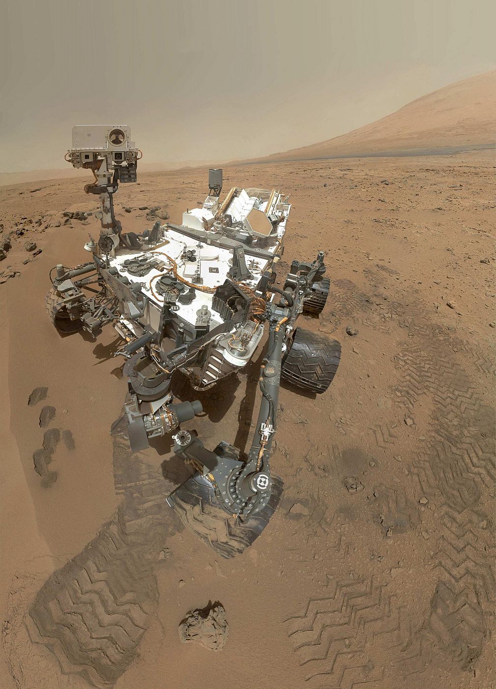 NASA's Curiosity rover used the MAHLI to capture this set of 55 high-resolution images, which were stitched together to create this full-color self-portrait