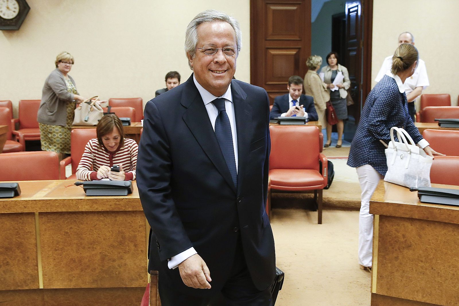 El presidente de la Sociedad Estatal de Participaciones Industriales (SEPI), Ramón Aguirre, durante la comparecencia en el Congreso