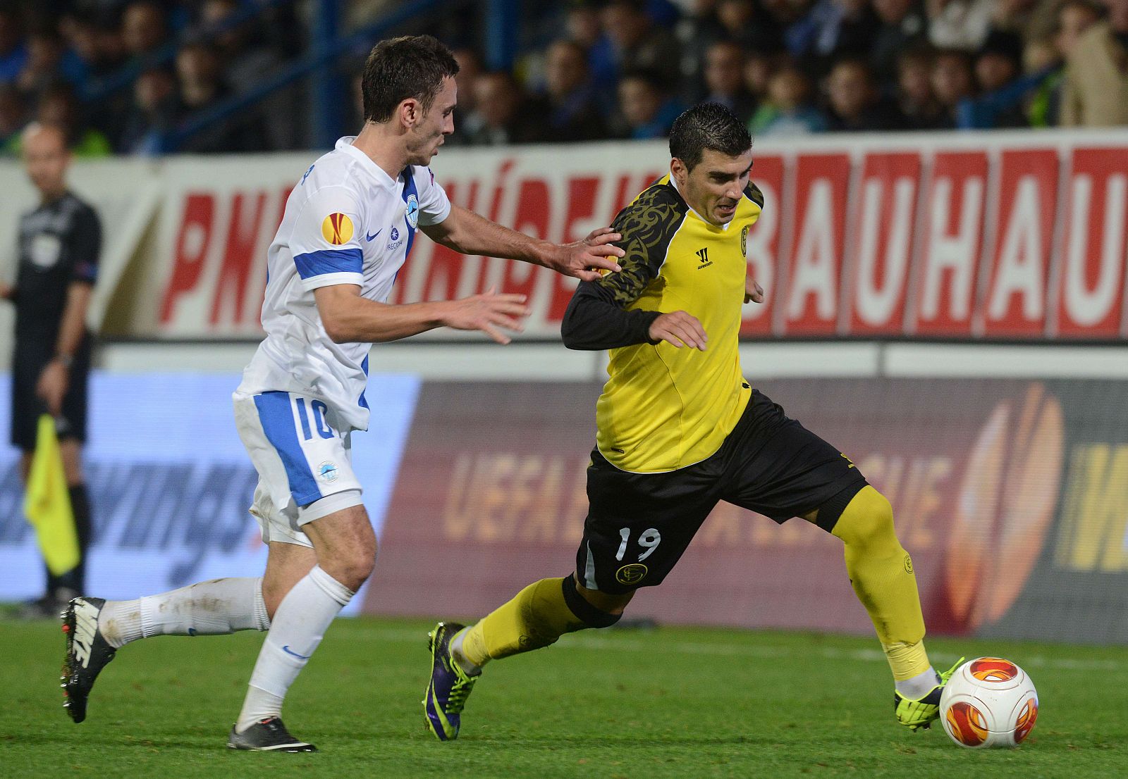 Imagen de José Antonio Reyes durante un lance del juego.