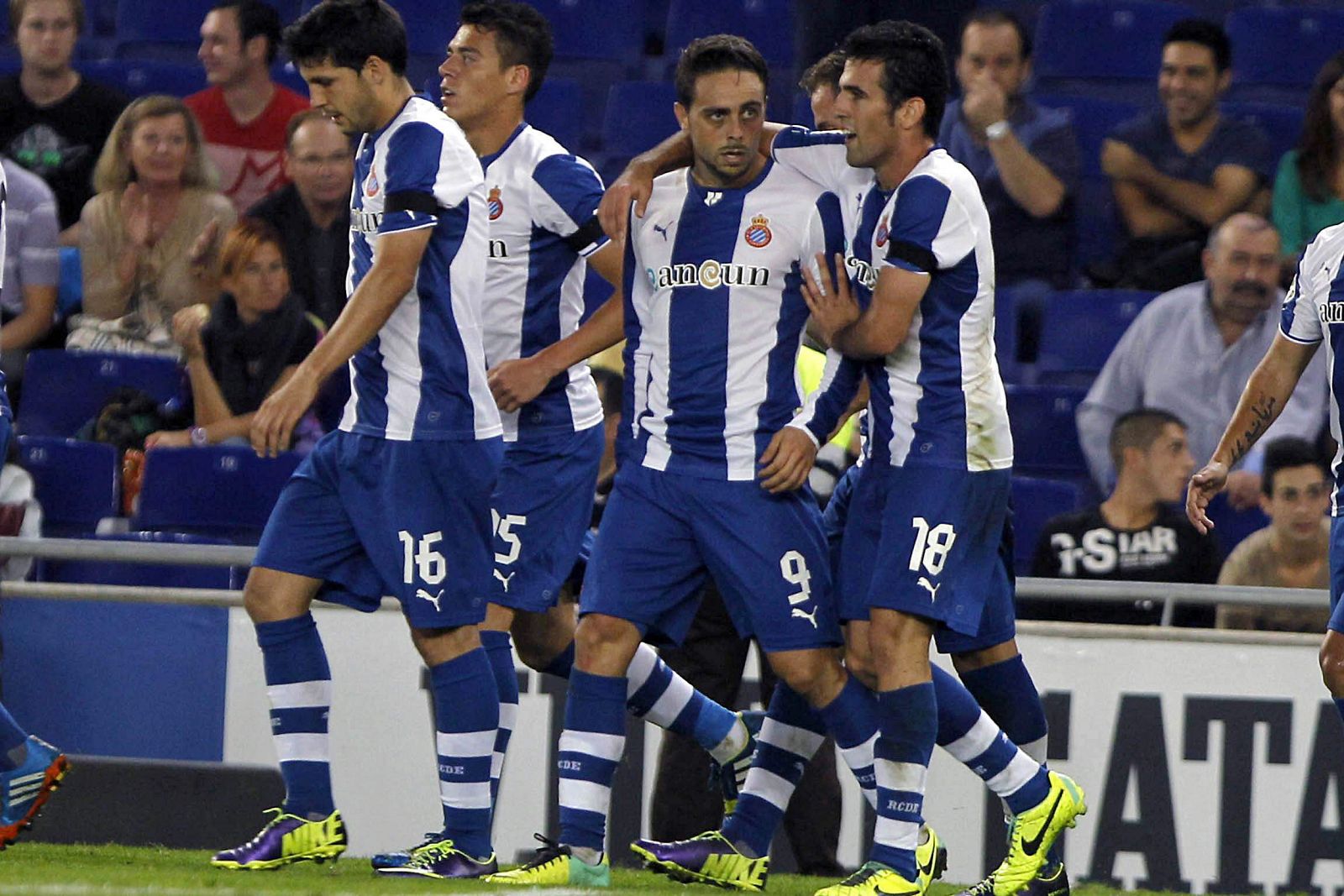 El Espanyol podría colarse en puestos europeos si vence al Levante.