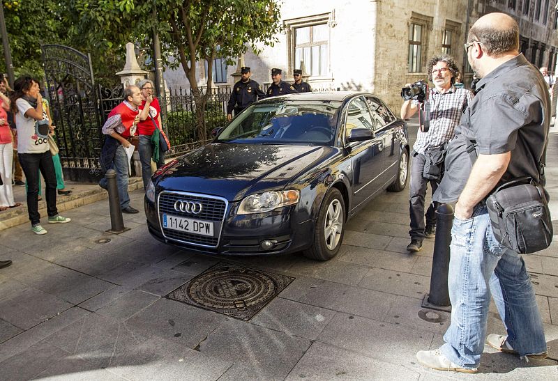 FABRA COMPARECE PARA EXPLICAR EL CIERRE DE RTVV