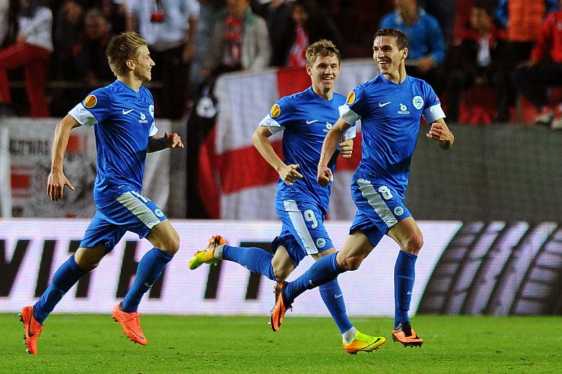 El jugador del Slovan Liberec David Pavelka celebra el gol del empate.