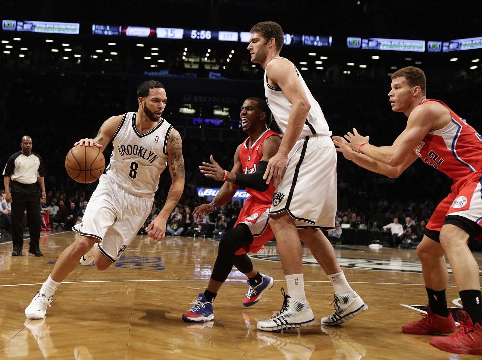 CLIPPERS DE LOS ÁNGELES - NETS DE BROOKLYN